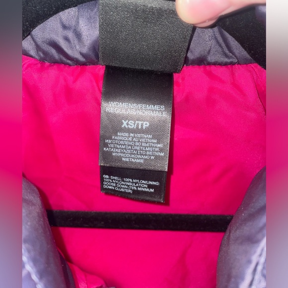 The North Face 550 Puffer Vest - Picture 3 of 3